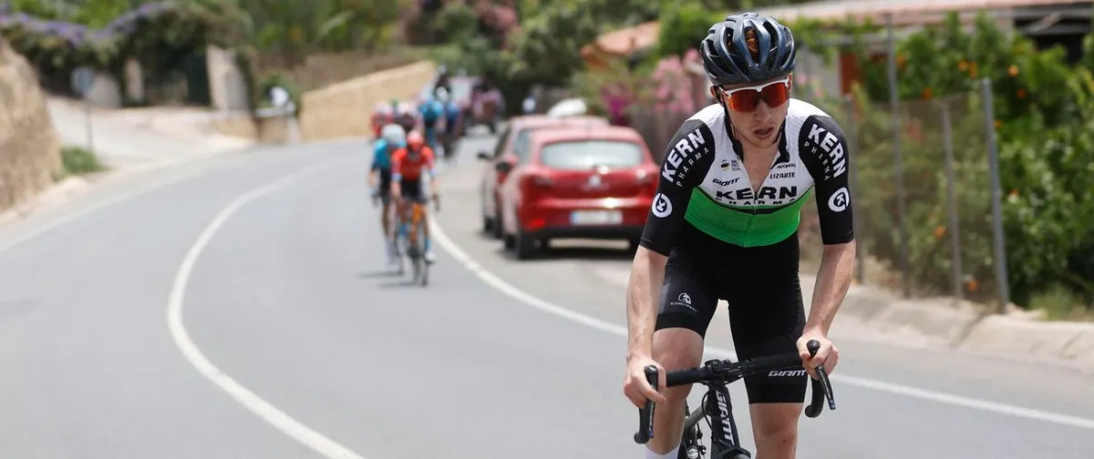 Protagonisme de Roger Adrià en la tercera etapa del Tour de Limousin