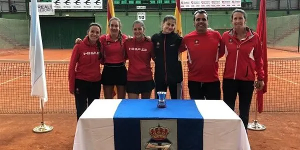 La tennista Anna Ortiz puja a Primera Divisió amb el CT Tarragona