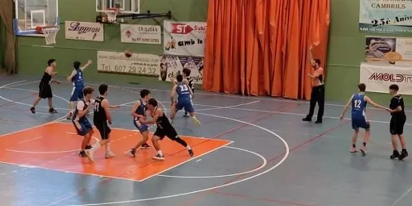 El Junior masculí del CB Altafulla – BBG guanya al CB Cambrils i és més líder (47-67)