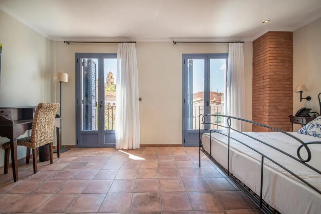 El nou Hotel La Grava preveu obrir aquest mes de juny