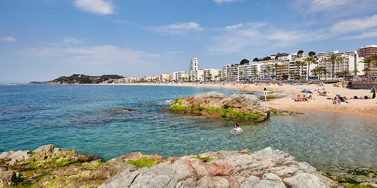 Creixen un 41,4% les pernoctacions a Lloret de Mar durant el primer semestre de l'any