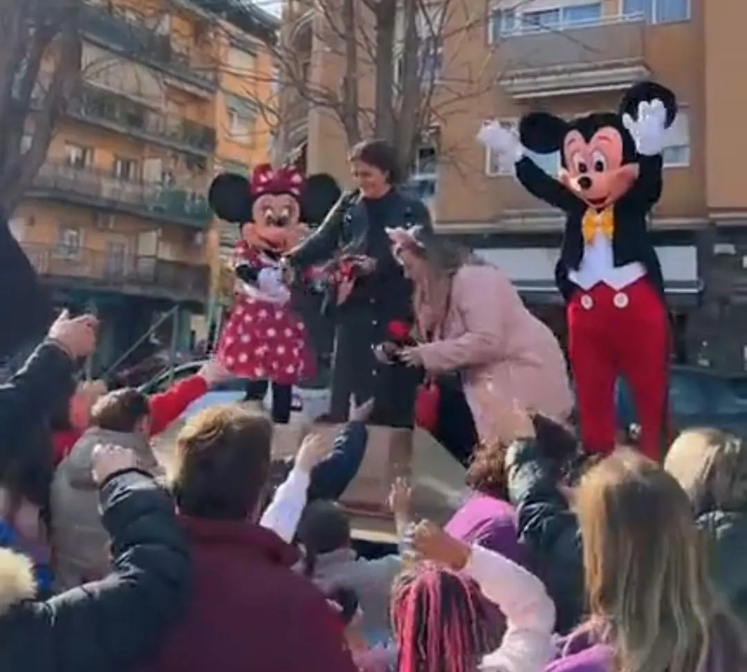 Anna Nualart Martí guanya el viatge a Disneyland París de la Campanya de Nadal de Gent de Pineda