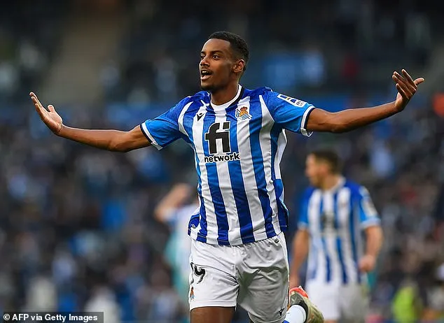 Isak, alternativa a Haaland.