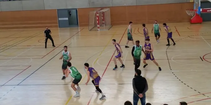 El sènior A de l’Arenys Bàsquet s’imposa clarament al Jac Sants