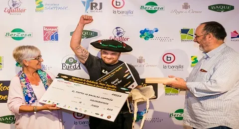 El bar Eguzki ha sido el gran vencedor del IV Campeonato de Pintxos de Bacalao de Gipuzkoa.-