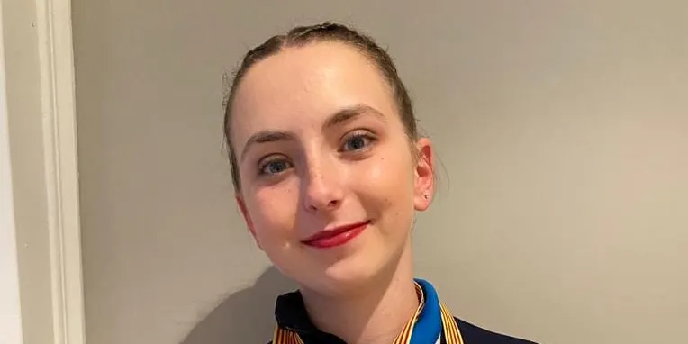 La patinadora Ester Adolfini obté la primera posició en l’Open TGN Superior en el seu disc llarg
