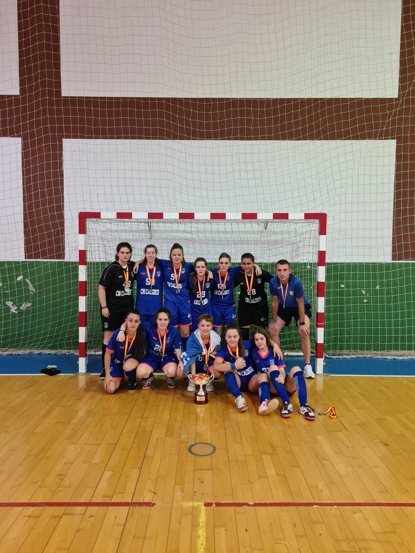 El CN Caldes juvenil de futbol sala femení es proclama subcampió d'Espanya en la primera participació del club a la competició
