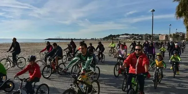 Torredembarra recupera el format habitual de la Bicicletada de Sant Esteve
