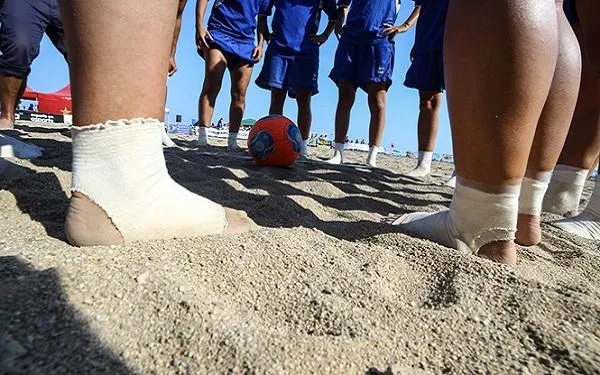 La Federació Catalana de Futbol ofereix el I Curs Bàsic d'Entrenador Especialista en Futbol Platja