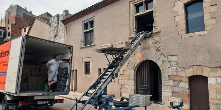 L'administració de Loteria d'Agramunt inicia una campanya solidària amb el CAP d'Agramunt