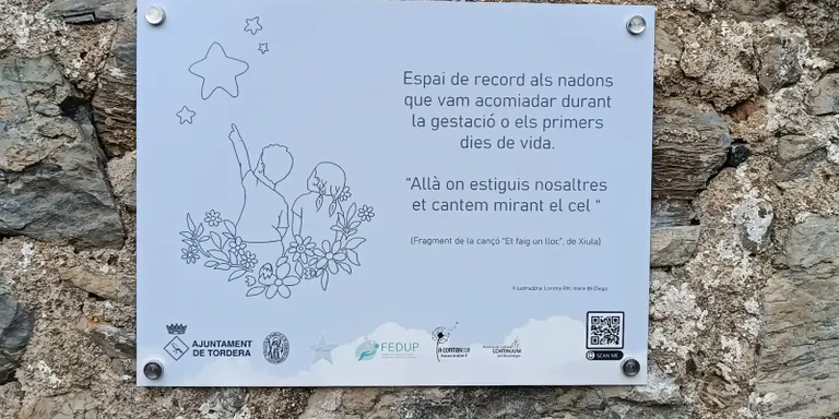 S'ha inaugurat un espai de dol perinatal i gestacional al cementiri de Sant Llop d'Hortsavinyà