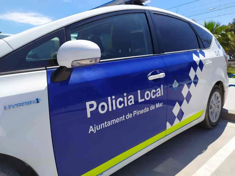 Els comerços de Pineda podran avisar a la Policia Local a través d'una aplicació mòbil
