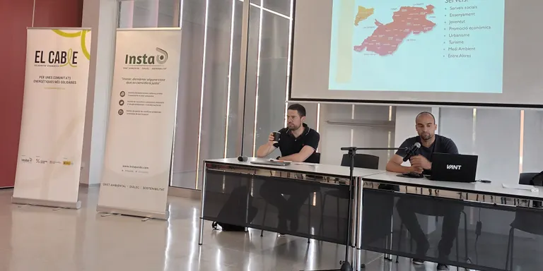 'Aniol, sempre amb un somriure' entrega els 9.000 euros que han recaptat a la Fundació Hospital Sant Joan de Déu