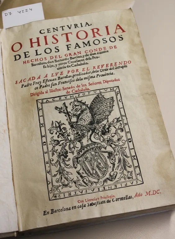 Joaquim Gay de Montellà cedeix un llibre de l'any 1600 a l'Arxiu Comarcal de Cerdanya
