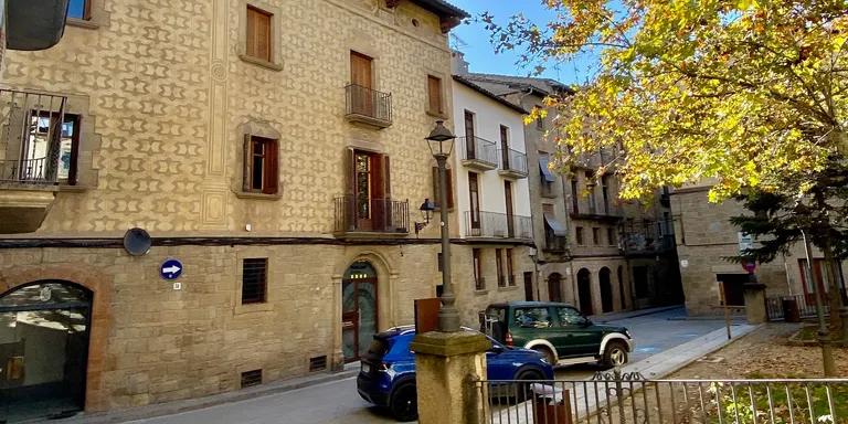 Solsona remodelarà l'any que ve el tram del carrer de Llobera que toca a la plaça de Sant Pere per fer-lo més accessible