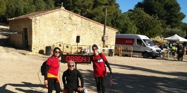 Ni el vent frena l’èxit de la 8a Marxa dels Castells del Baix Gaià