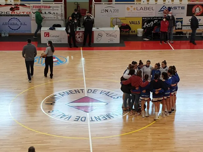 El CB Valls femení cau derrotat contra el Granollers