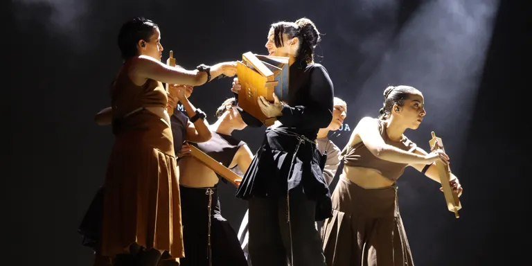 Maria Arnal, la Ludwig Band, Lax'n'busto o Pastora se sumen al cartell de la 14a edició del festival Strenes
