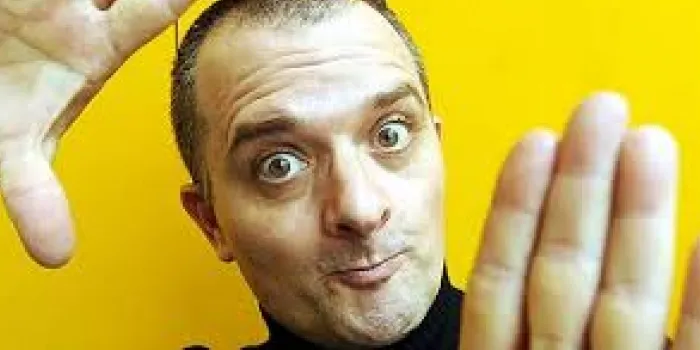 Toni Albà actua diumenge al Teatre Principal