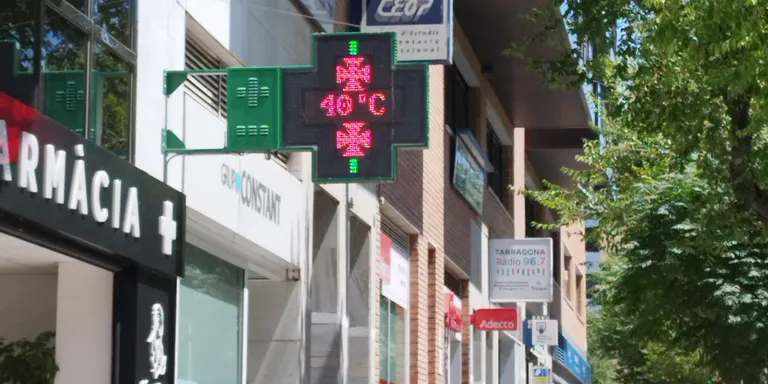Cinc comarques tarragonines en perill alt per calor intensa