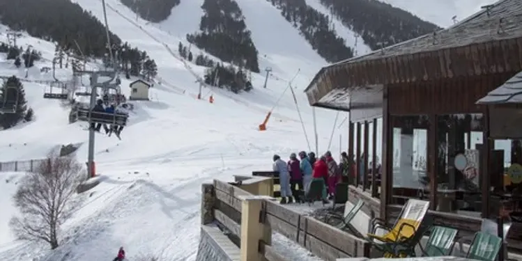 L’entitat Ski Arenys ha tancat ja el calendari de sortides a la neu per aquesta temporada d’hivern