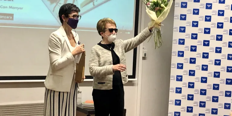 La cinquena Trobada d’escriptores del Maresme ha realitzat un homenatge a la poeta d’Arenys de Munt Carme Colomer