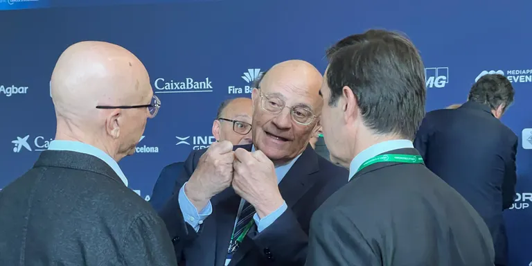 L'opa del BBVA al Banc Sabadell arriba a la recta final amb els arguments enfrontats de les dues entitats