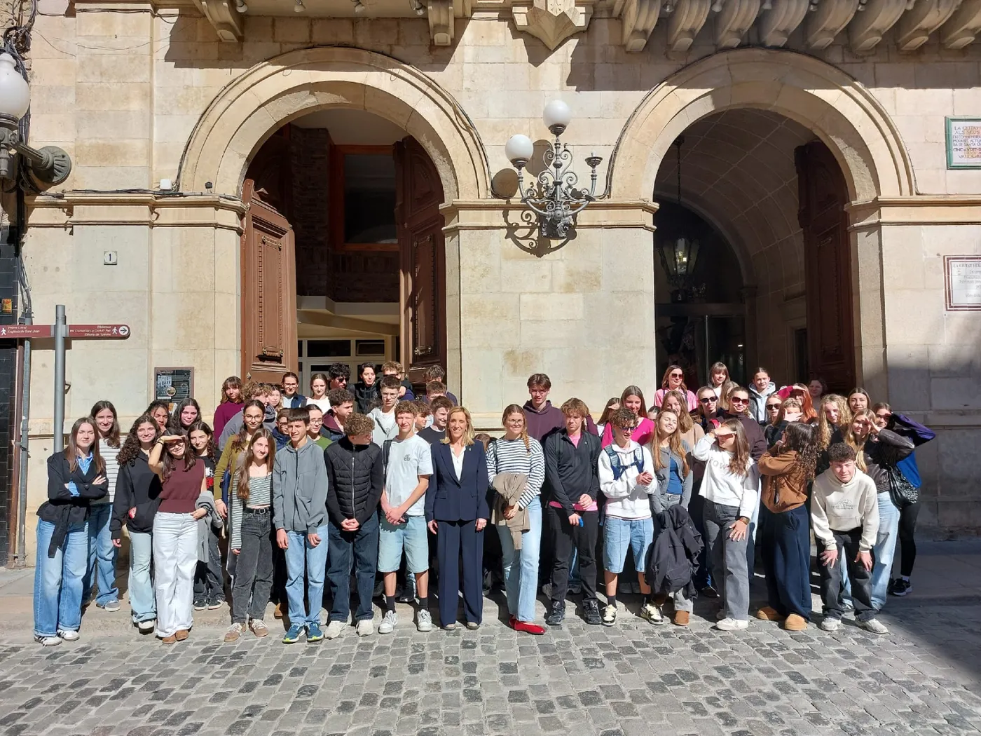 Recepció de l'Ajuntament de Valls als alumnes d'intercanvi d'Erasmus de l'Institut Narcís Oller