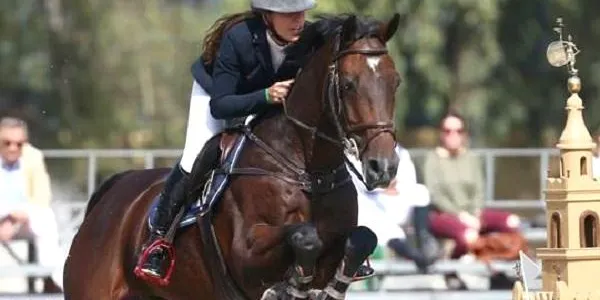 Sara Salom participa a la Longines Global Champions Tour de Madrid aquest cap de setmana