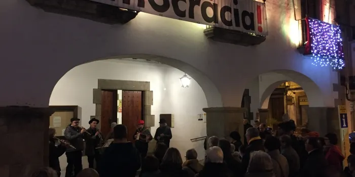 Arenys recorda que ja fa dos mesos que Jordi Sánchez i Jordi Cuixart són a la presó
