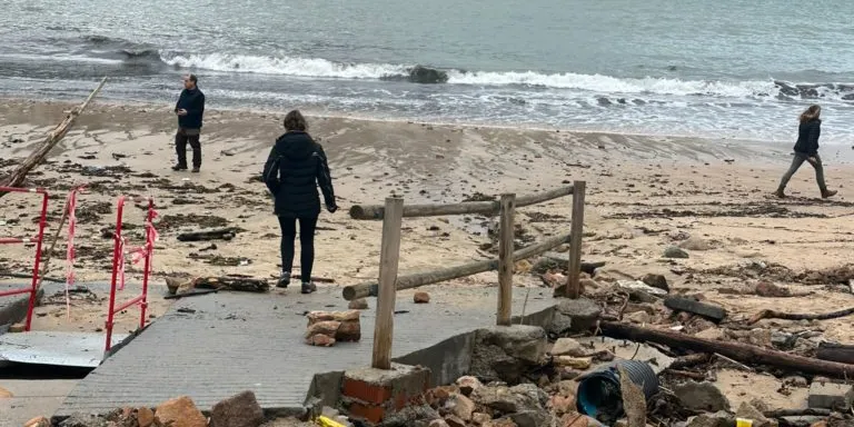 Begur intenta recuperar la normalitat després dels danys a platges i nuclis pel temporal Harry