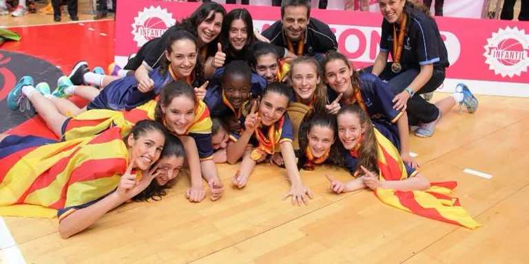 Títol estatal per a Lluís Biosca com a entrenador de la Selecció Catalana infantil femenina
