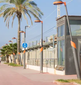 Des del 19 de juny, permès l’accés de gossos al Passeig Marítim també en caps de setmana