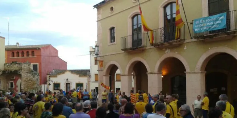Altafulla surt al carrer en favor de la consulta del 9-N