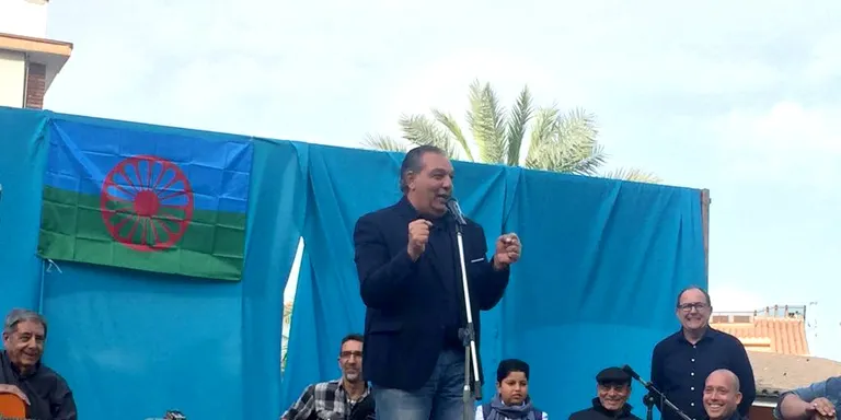 Poesia i música a Pineda per commemorar el Dia Internacional de Poble Gitano