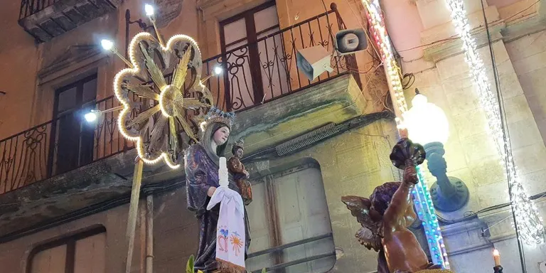 Les Decennals 2021+1 tanquen el balanç econòmic sense dèficit