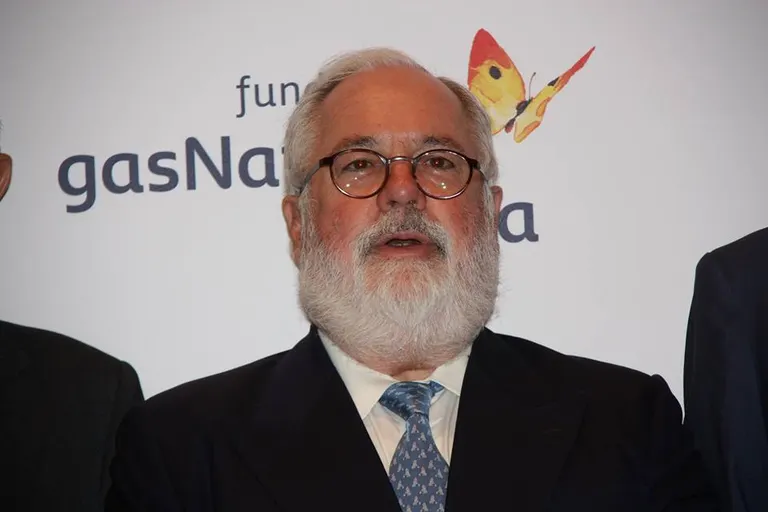 Demanen a Andorra informació fiscal de la família de Miguel Arias Cañete