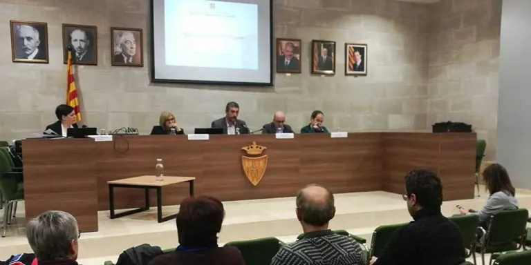 Agramunt celebra el Dia del Consumidor amb una taula rodona