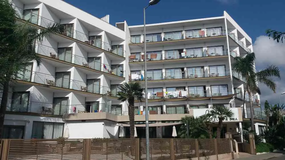El mes de juliol duplica les pernoctacions de juny al Maresme
