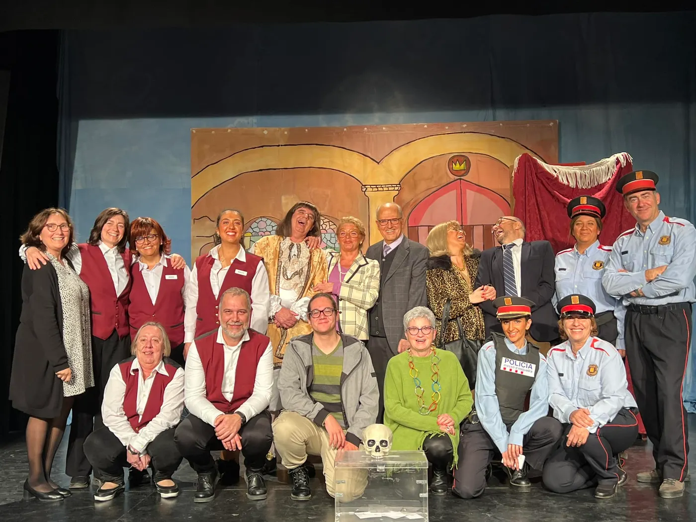 La Teca Teatre comença una gira amb la seva nova obra P.I.G.S que tancarà un altre cop a Cambrils