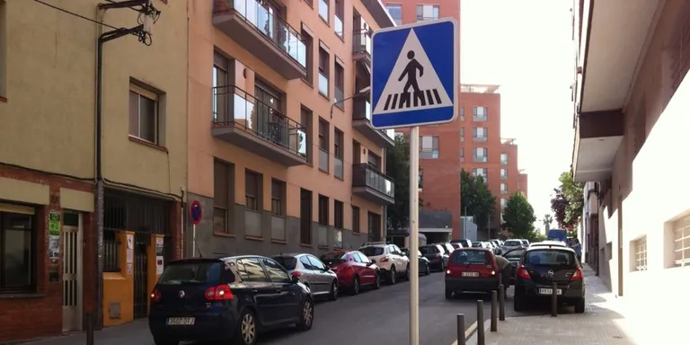 L’Ajuntament amplia la vorera sud d’un tram del carrer de la Mare de Déu de Fàtima