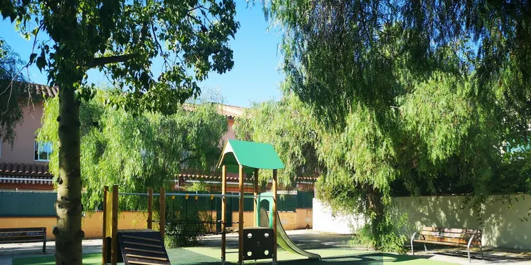 Es renova el parc infantil del Torrent del Porxo