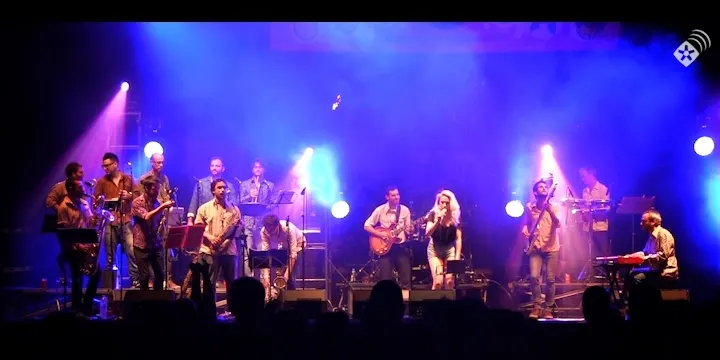 El Barrakuda Fest posa la música a la primera nit de Festa Major