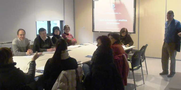 Una quinzena de persones participen a la proposta 'Esmorzars dels divendres al CETAP'