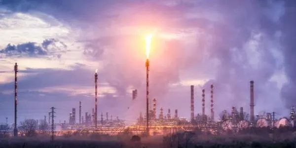 La creació de magatzems de CO2 a prop de la petroquímica de Tarragona, un dels reptes per descarbonitzar la indústria