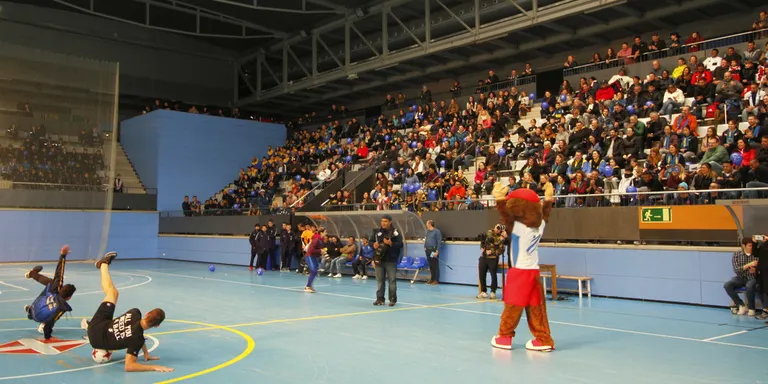 Comença a Blanes la 9a Copa del Món de Futbol Sala