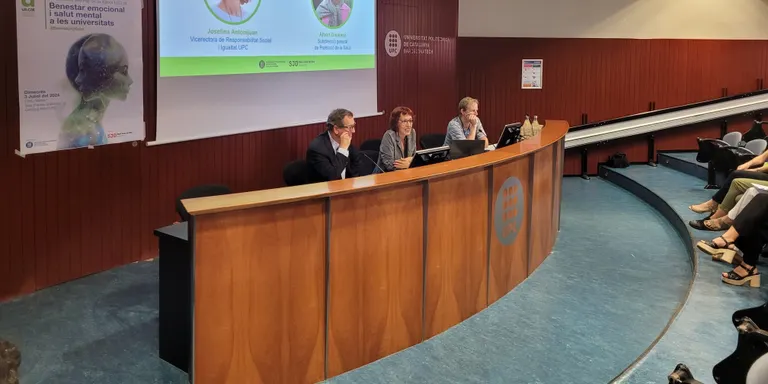 Més del 40% dels universitaris mostren símptomes d'ansietat i depressió