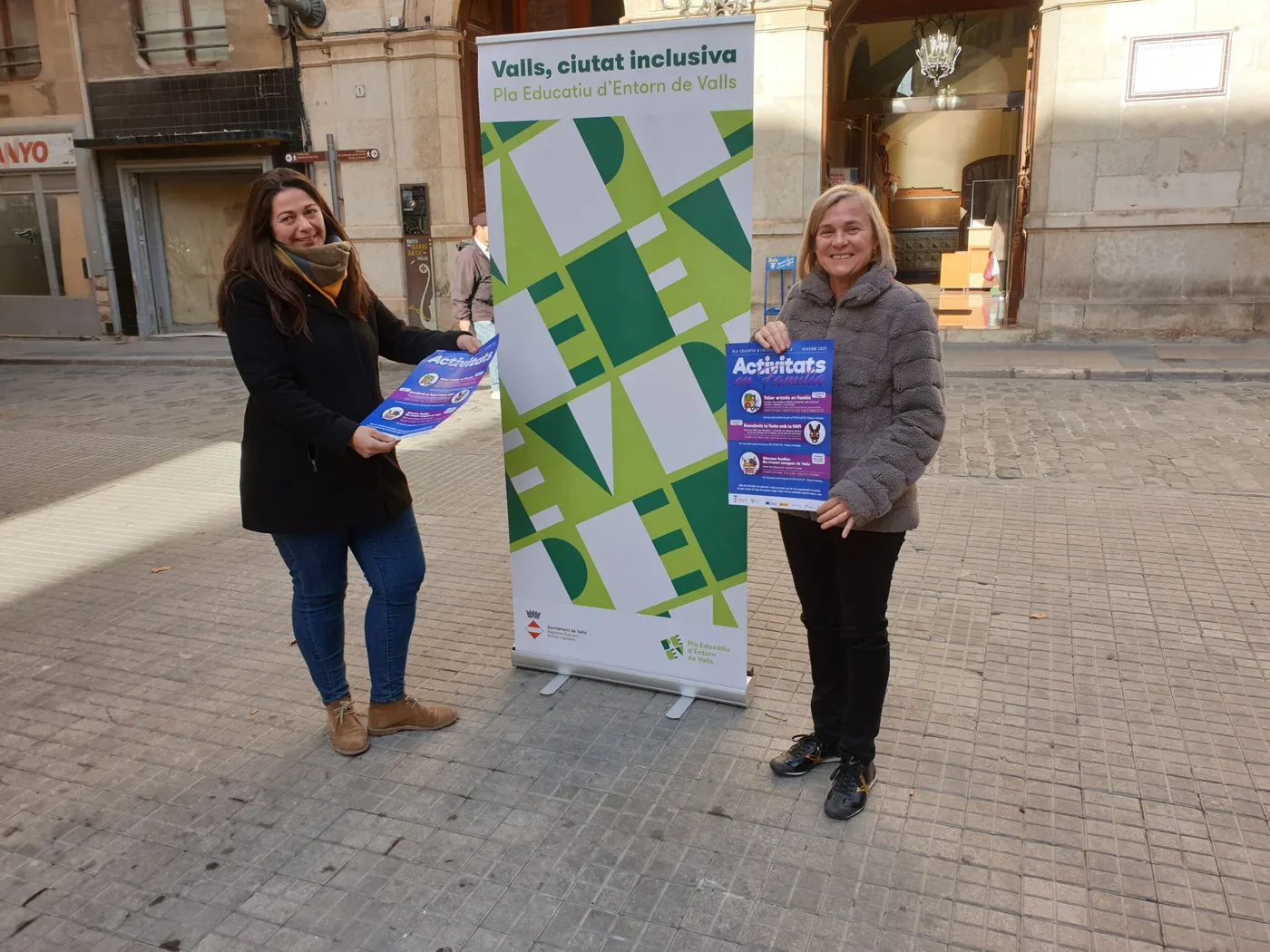 Valls presenta les activitats del segon trimestre del Pla Educatiu d’Entorn