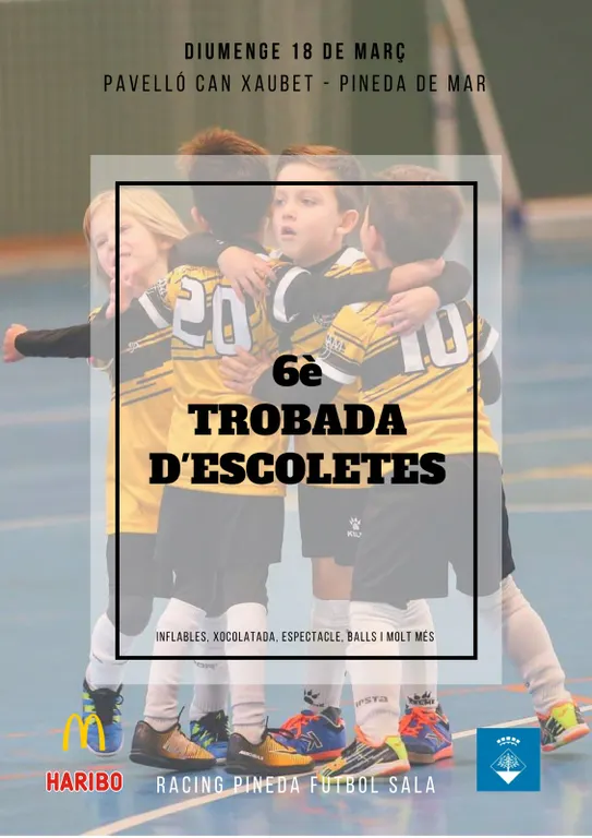 La trobada d'escoletes de futbol sala a Pineda, aplega cap de 150 nens i nenes