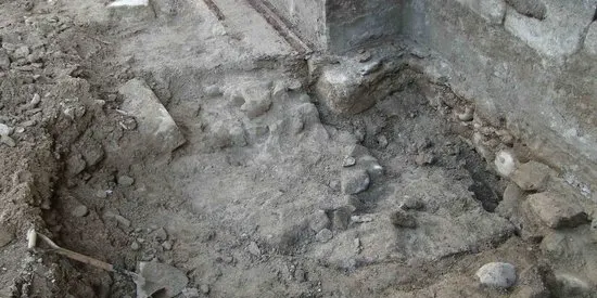Les obres de restauració de la catedral de la Seu fan sortir a la llum les restes del temple primigeni